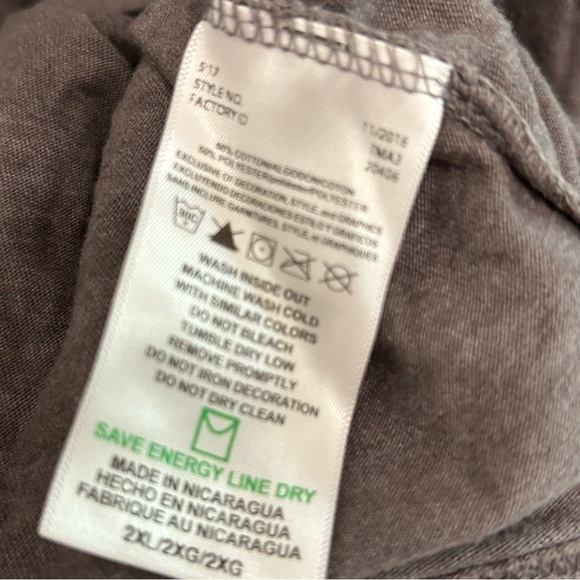 Chicago Cubs Adult Grey Short-Sleeved T-Shirt - Size 2XL - Picture 6 of 6